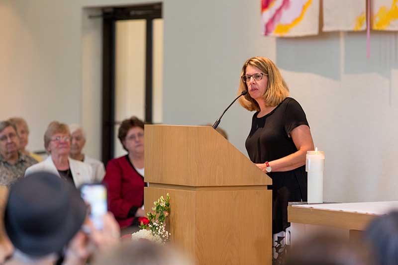 2-Gina-Scaringella-Preaching