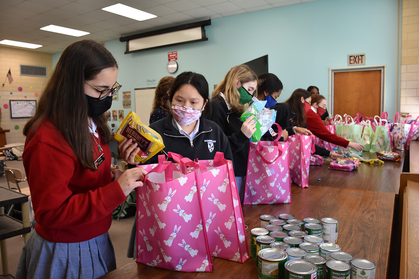 DHS-Easter-Baskets_5936